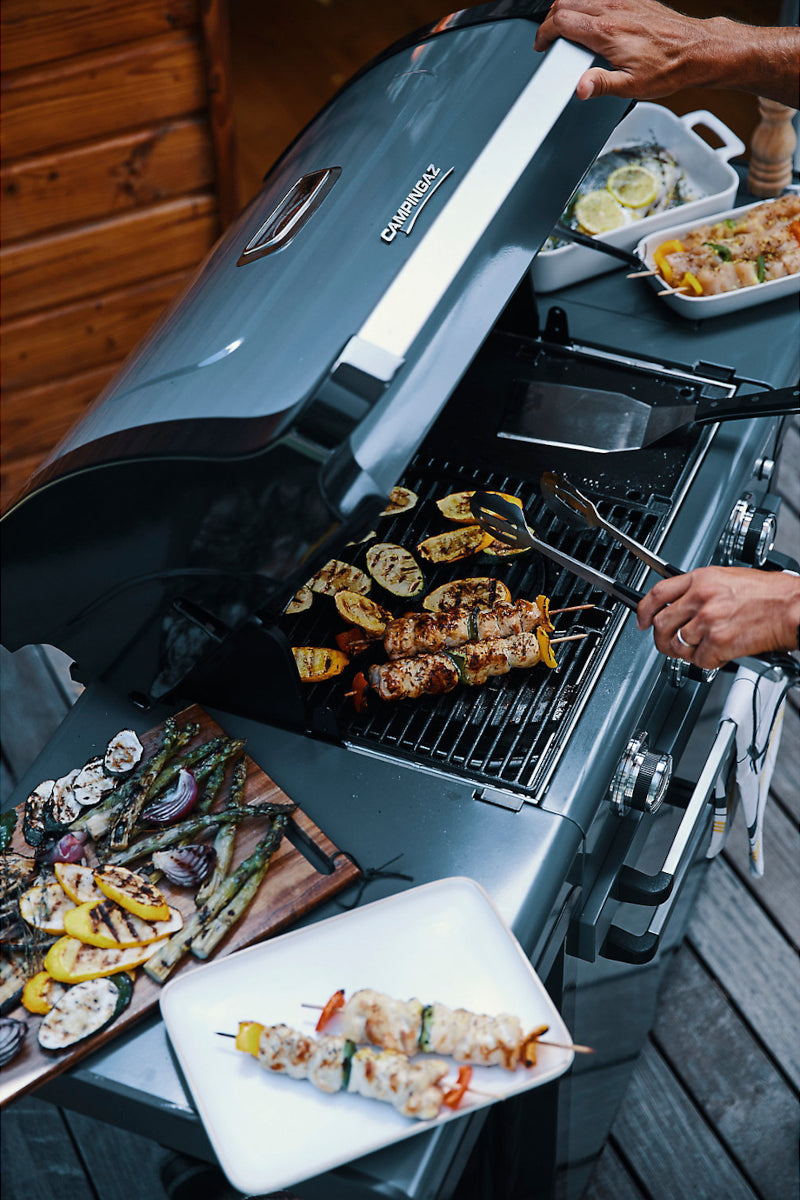 Campingaz 4 Series Premium S Gas BBQ - 4 Burner + Side Burner Gas Barbecue BritishGrill