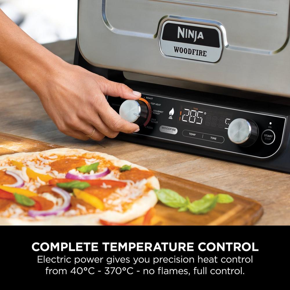 Ninja OO101UK Ninja Woodfire Outdoor Oven, Artisan Pizza Maker and BBQ Smoker - Terracotta/Steel Amsterdam Style