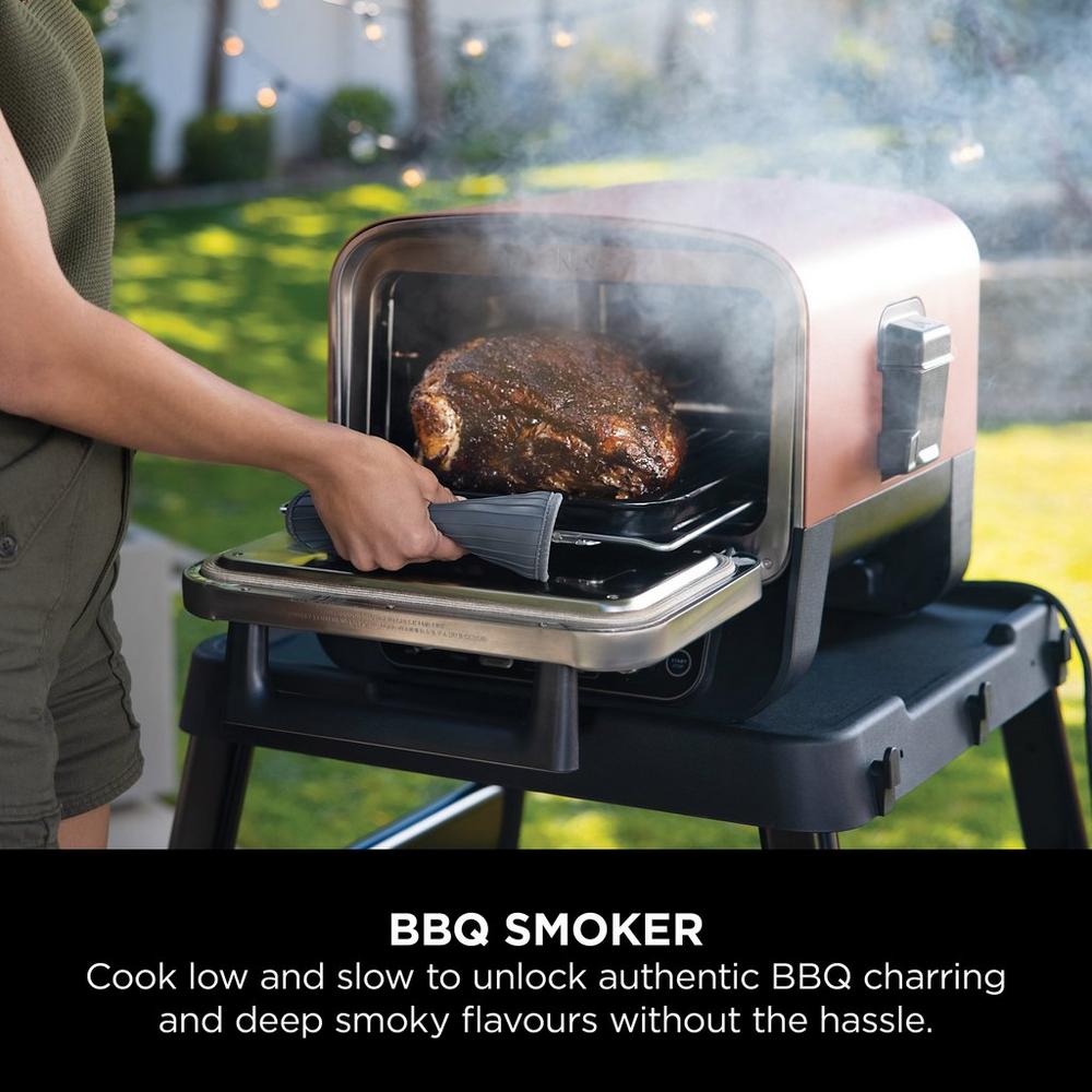 Ninja OO101UK Ninja Woodfire Outdoor Oven, Artisan Pizza Maker and BBQ Smoker - Terracotta/Steel Amsterdam Style
