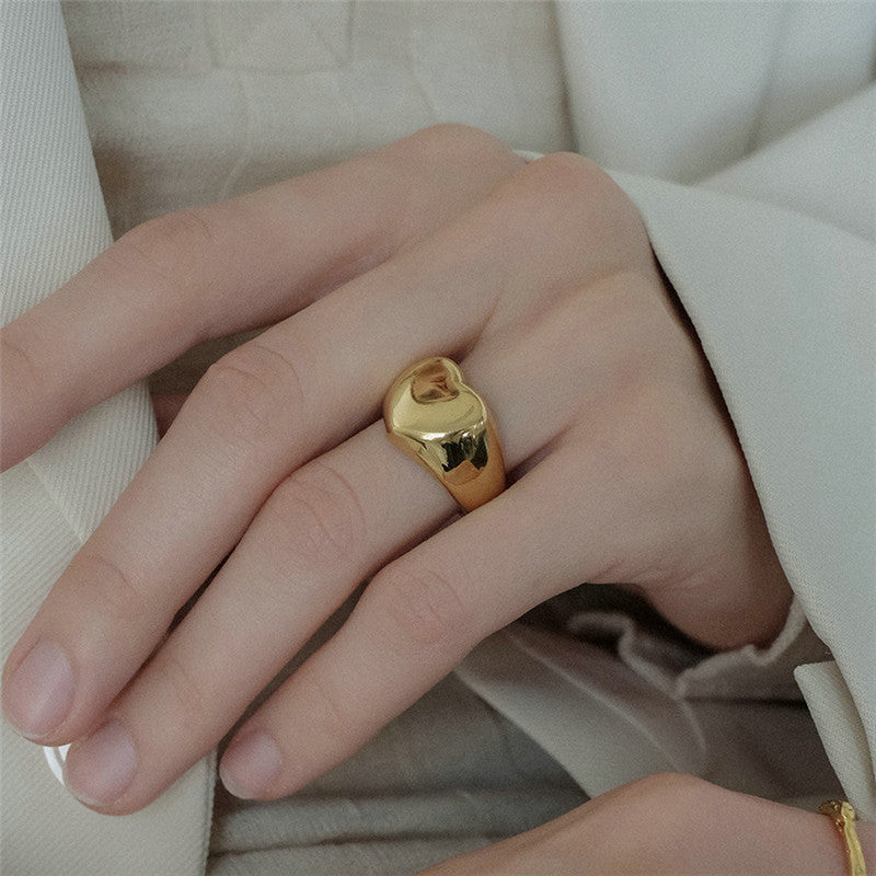 Liliana Love Ring Winsleyco