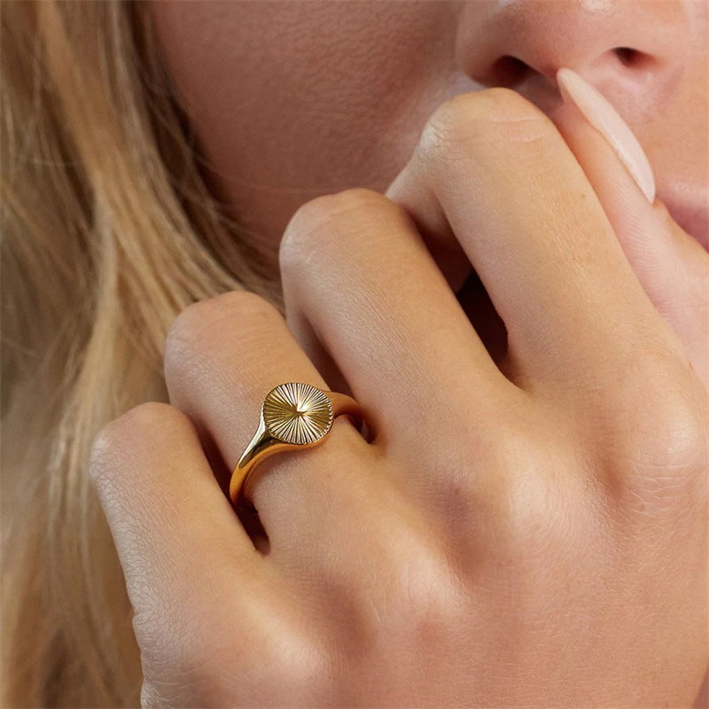 Brianna Sunburst Ring Winsleyco