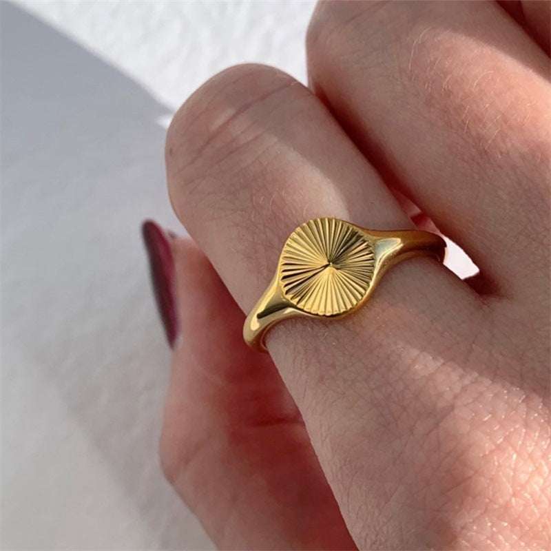 Brianna Sunburst Ring Winsleyco