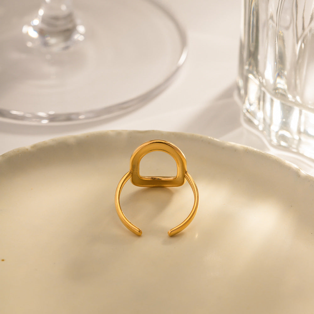 Golden Hollow Ring Winsleyco
