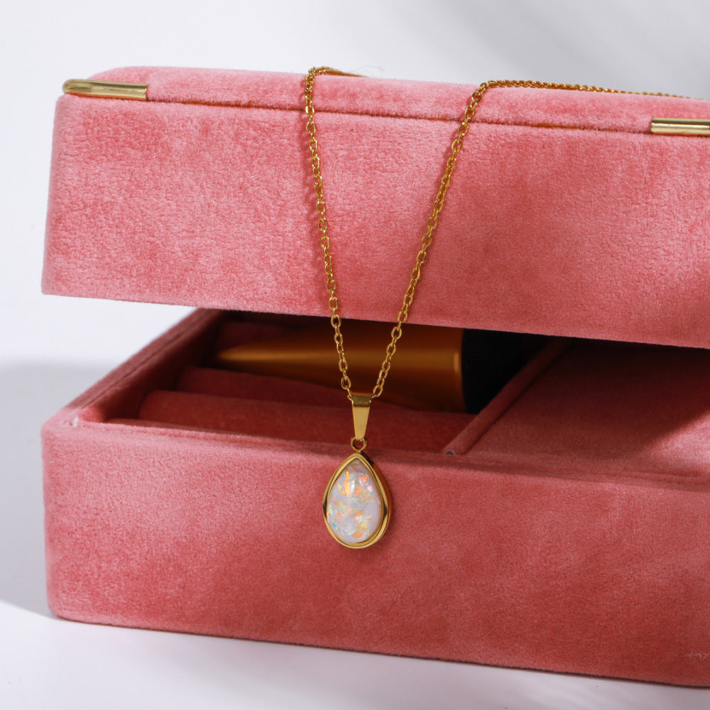 Maisie Drop Necklace Winsleyco