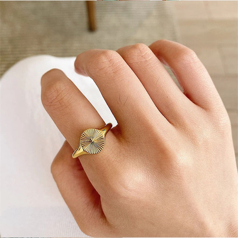 Brianna Sunburst Ring Winsleyco
