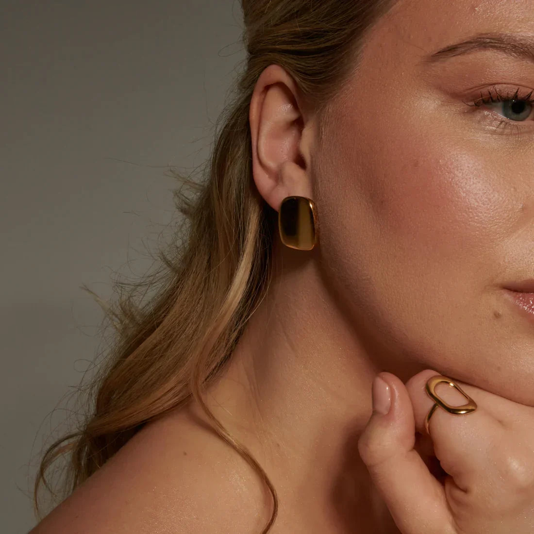 Alice Earrings Winsleyco