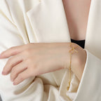 Dainty Bow Bracelet Amsterdam Style