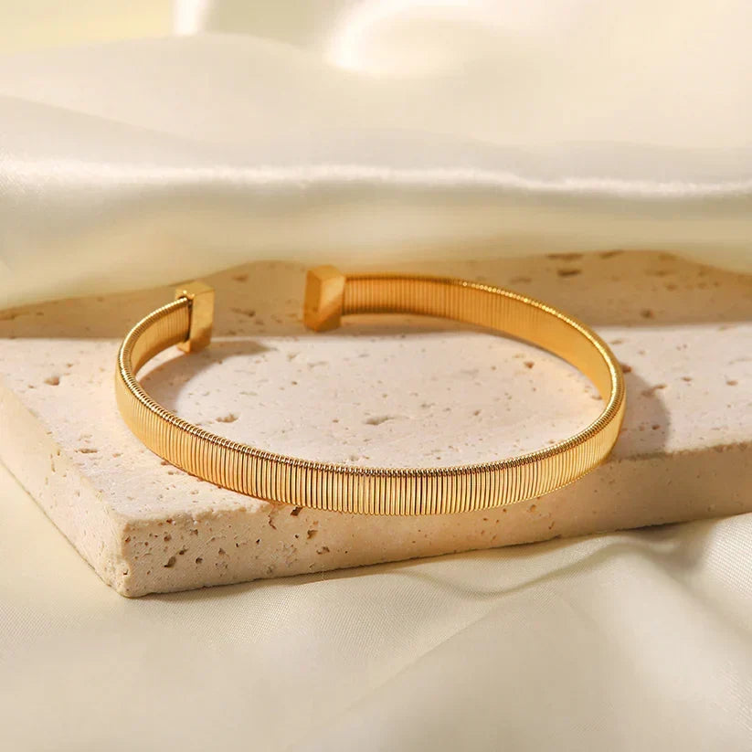 Gabriella Bangle Amsterdam Style