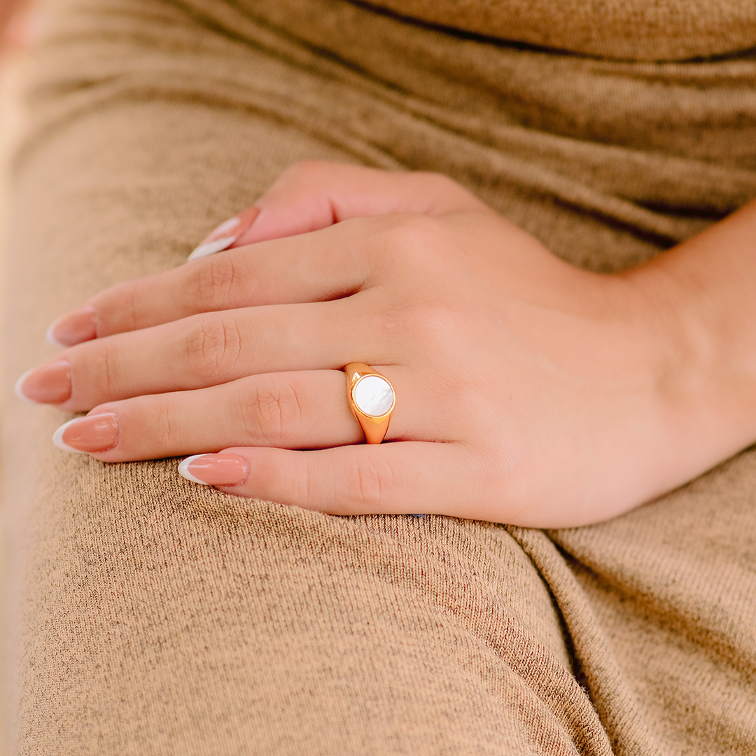 Clara Pearl Ring Winsleyco