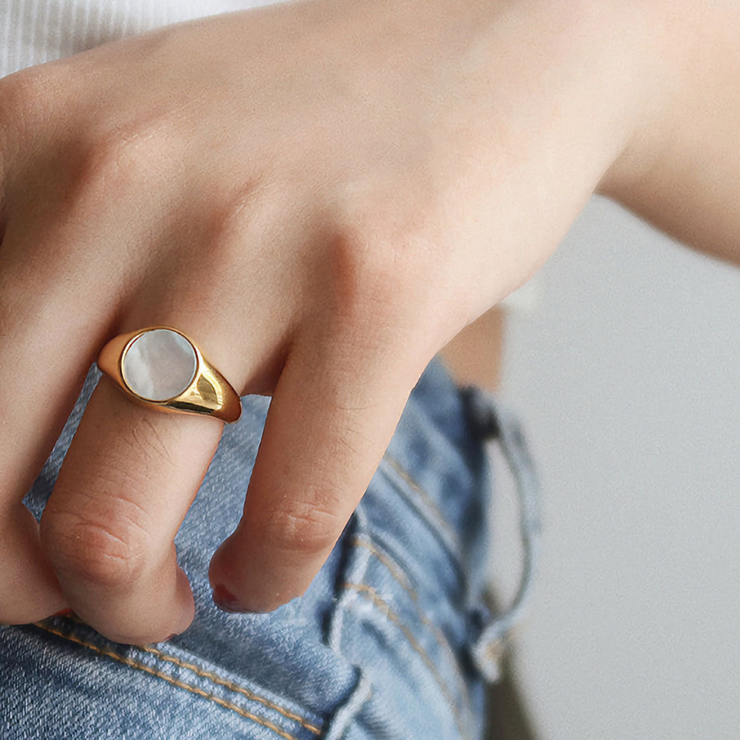 Clara Pearl Ring Winsleyco