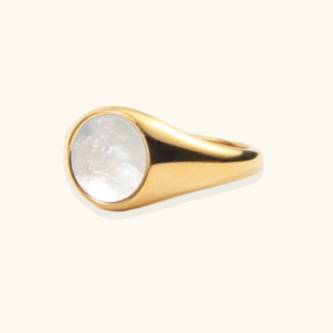 Clara Pearl Ring Winsleyco