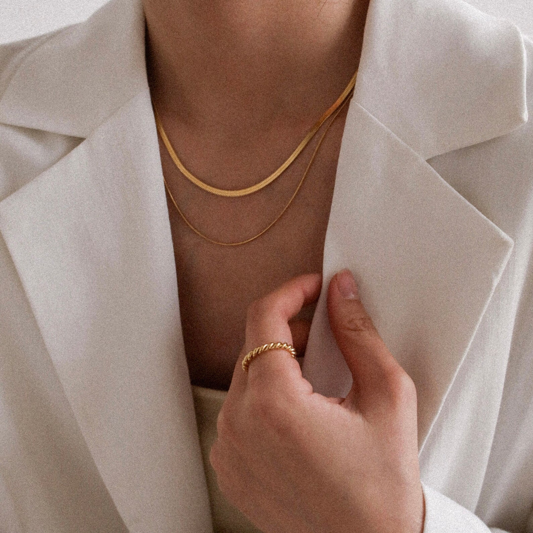 Ivy Twist Ring Winsleyco