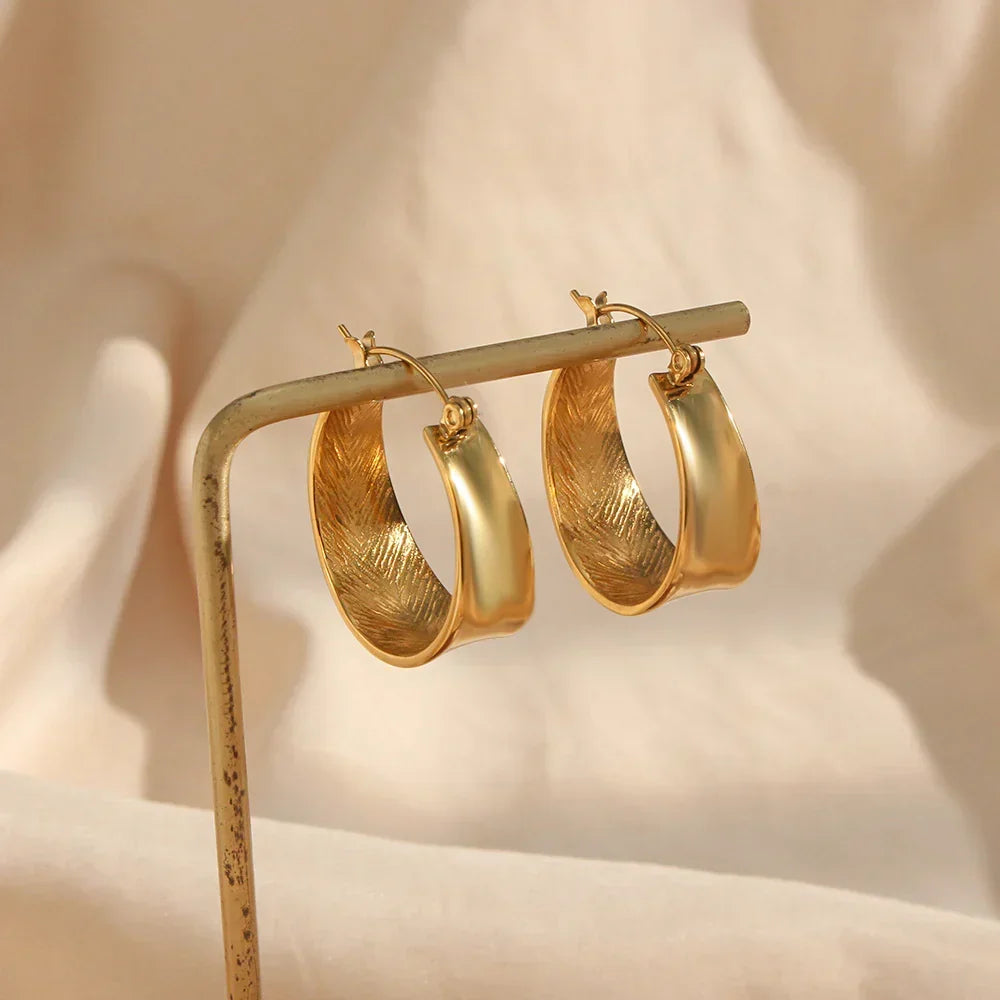 Juliet Earrings Winsleyco