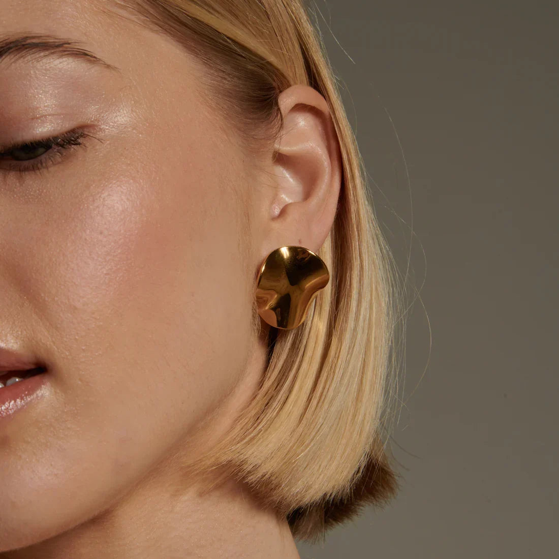 Dayna Disc Earrings Winsleyco
