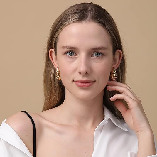 Twirly Teardrop Earrings Winsleyco