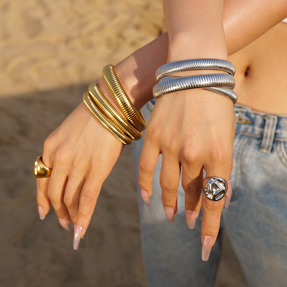 Mia Bangle Bracelet Amsterdam Style