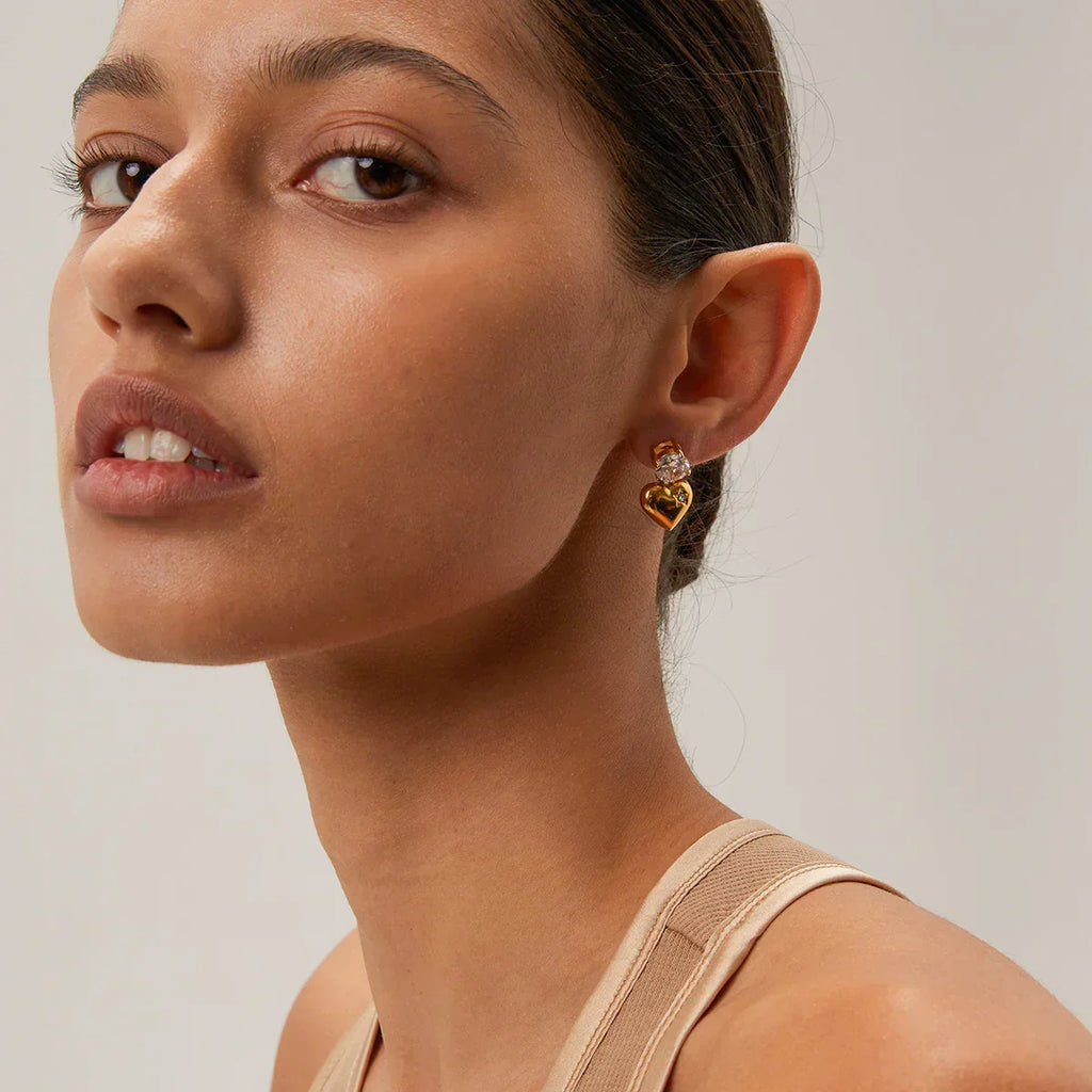 Mila Heart Earrings Winsleyco