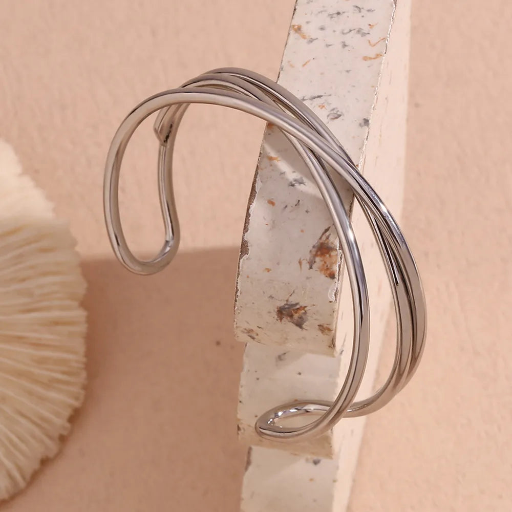 Vivian Bangle Amsterdam Style