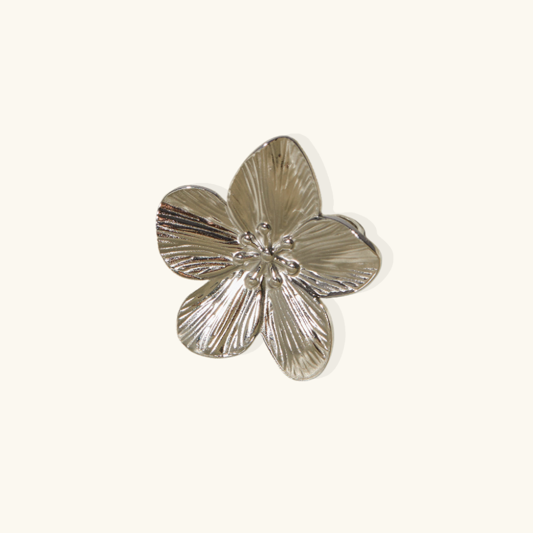 Seraphina Petal Ring Winsleyco