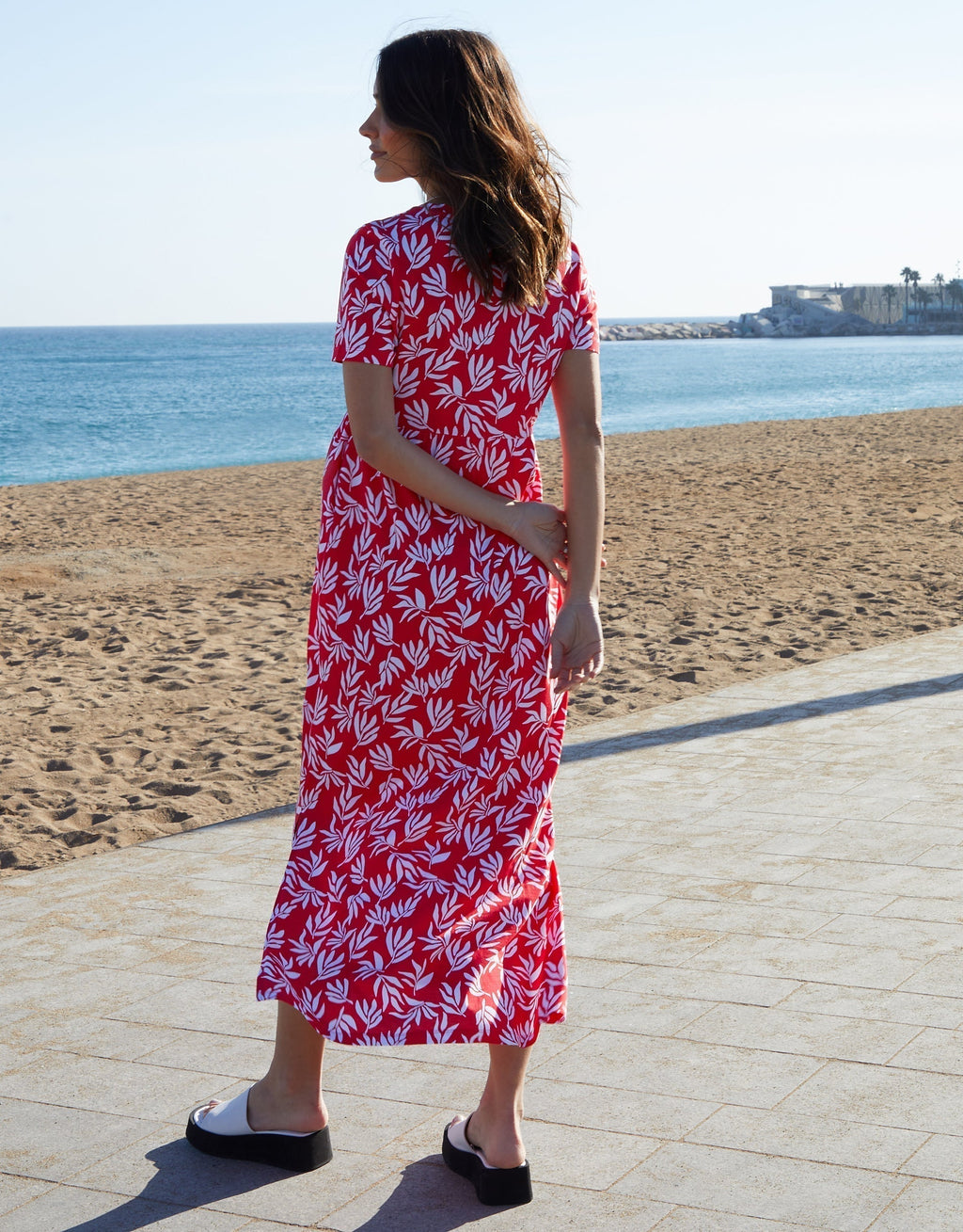 Women's Red Leaf Print Jersey Maxi Dress with Pockets Amsterdam Style