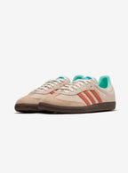 Adidas Samba OG Clay Strata Sporty sneakers in brown suede. 2