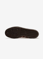 Adidas Samba OG Clay Strata Sporty sneakers in brown suede. 4