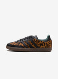 Adidas Samba OG Stylish Leopard Print sneakers with faux fur and leopard pattern.
