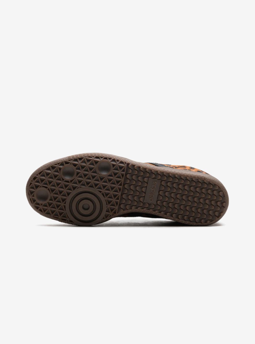 Adidas Samba OG Stylish Leopard Print sneakers with faux fur and leopard pattern. 4