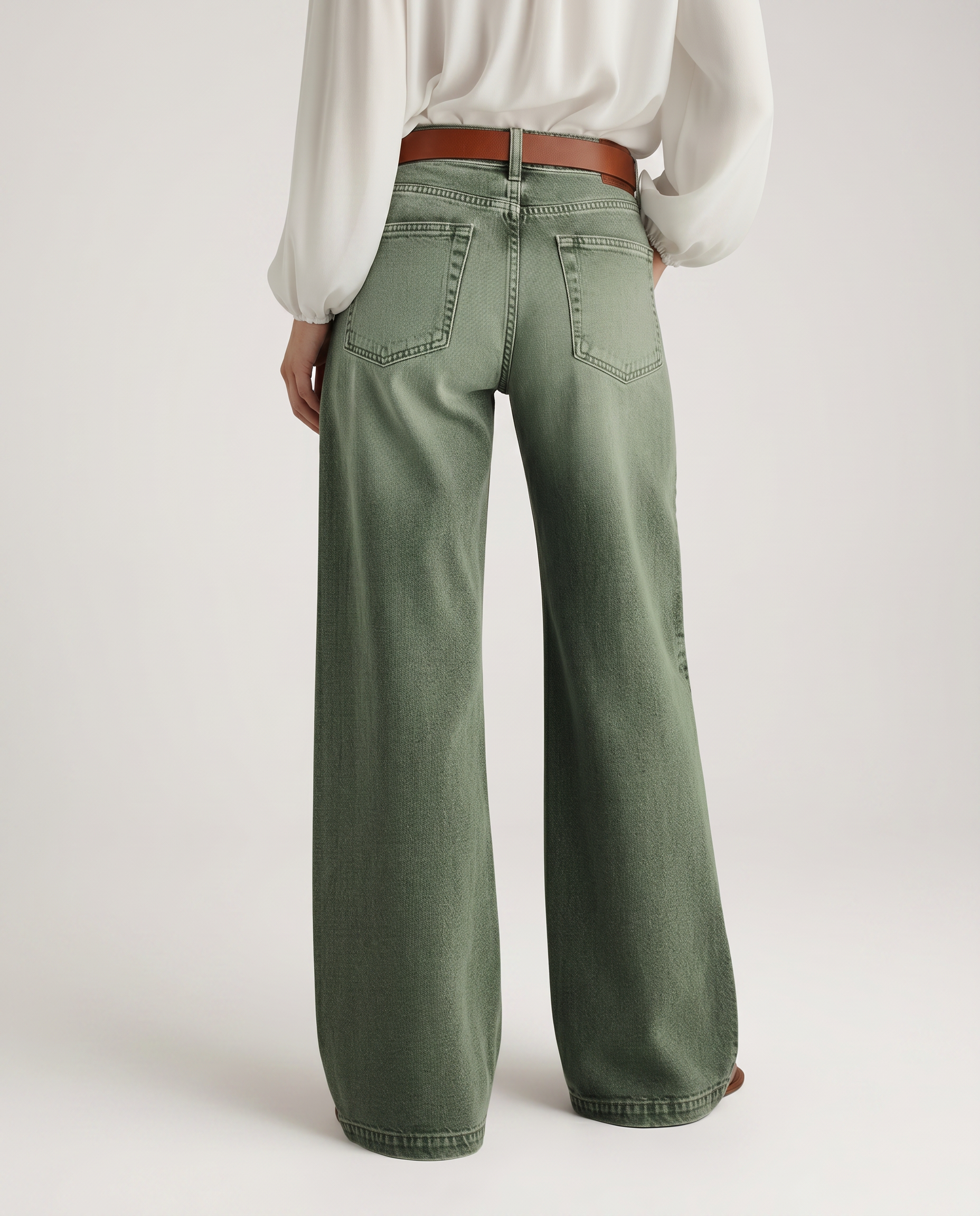 Comfortable Janet wide jeans in faded green denim 2