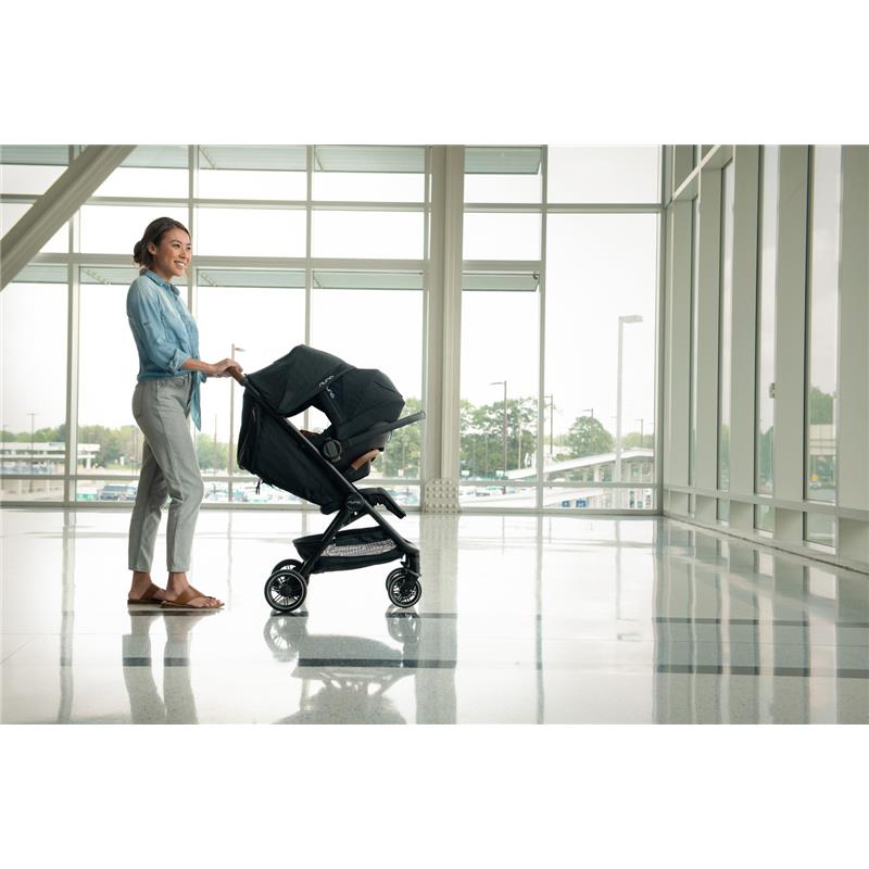 Compact Stroller Black with Travel Bag 13