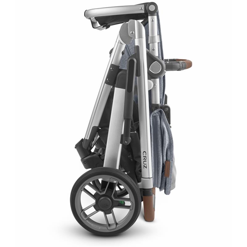 Stroller with Advanced Suspension and Comfort Features in Blue 7