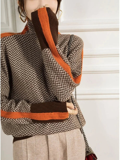 Elegant ladies turtleneck sweater in soft fabric for comfort and style. 2