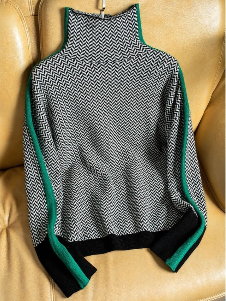 Elegant ladies turtleneck sweater in soft fabric for comfort and style. 4