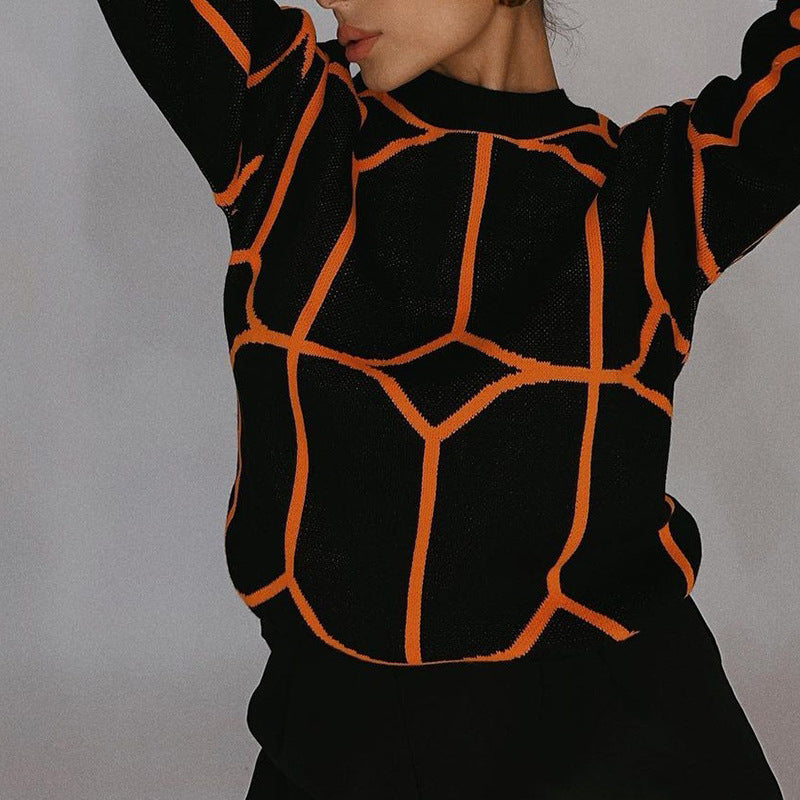 Elegant ladies long sleeve sweater with geometric design. 5