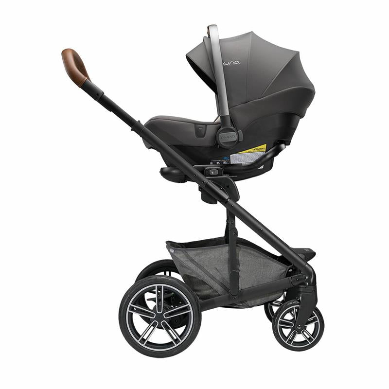 Infant Car Seat with Magnetic Harness in Gray 4