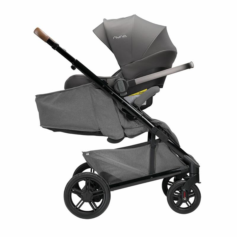Infant Car Seat with Magnetic Harness in Gray 6