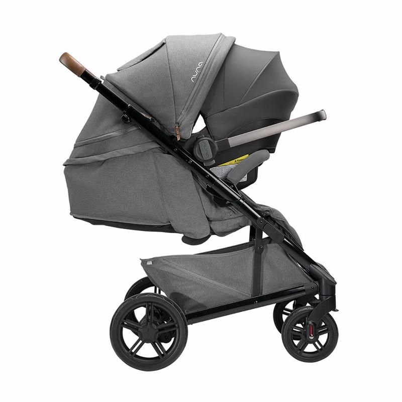 Infant Car Seat with Magnetic Harness in Gray 7