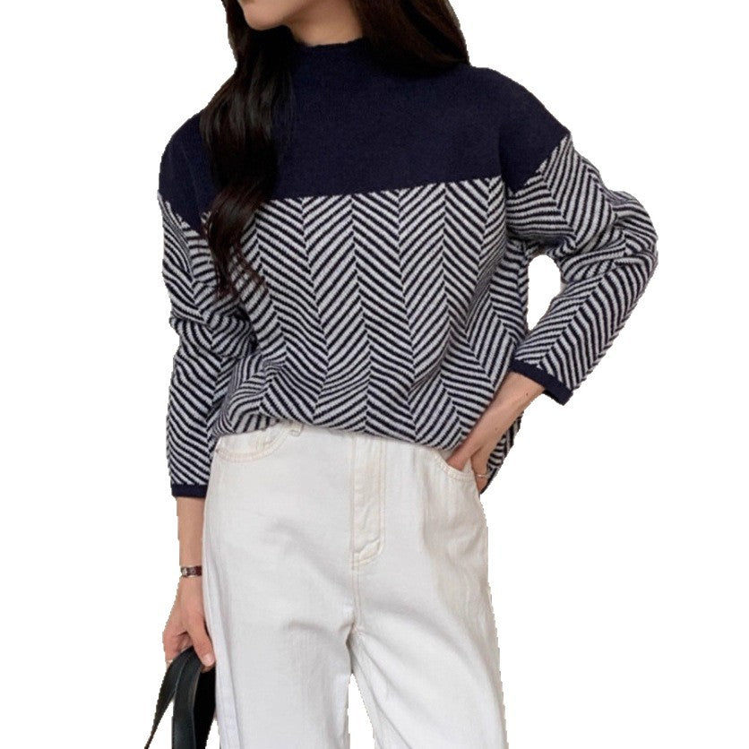 Ladies Chunky Knit Sweater with Stand-Up Collar in Gray 4
