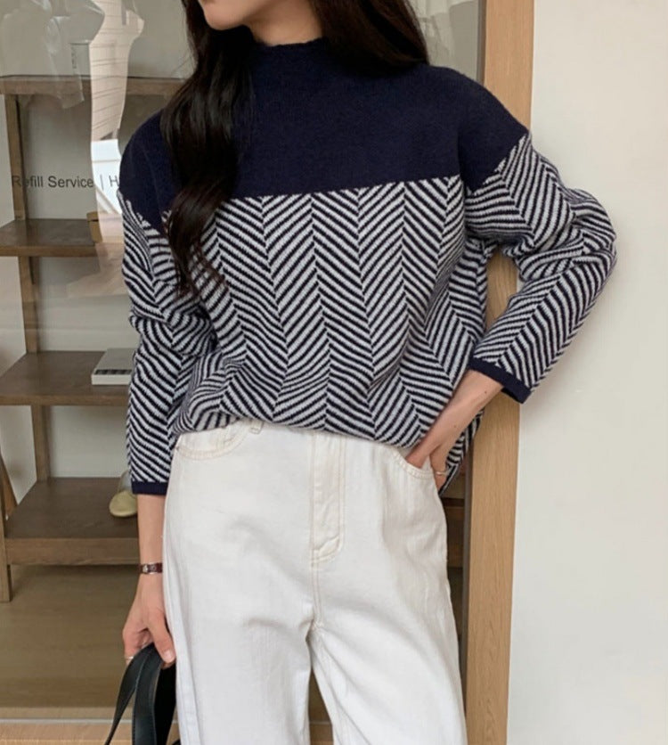 Ladies Chunky Knit Sweater with Stand-Up Collar in Gray 5