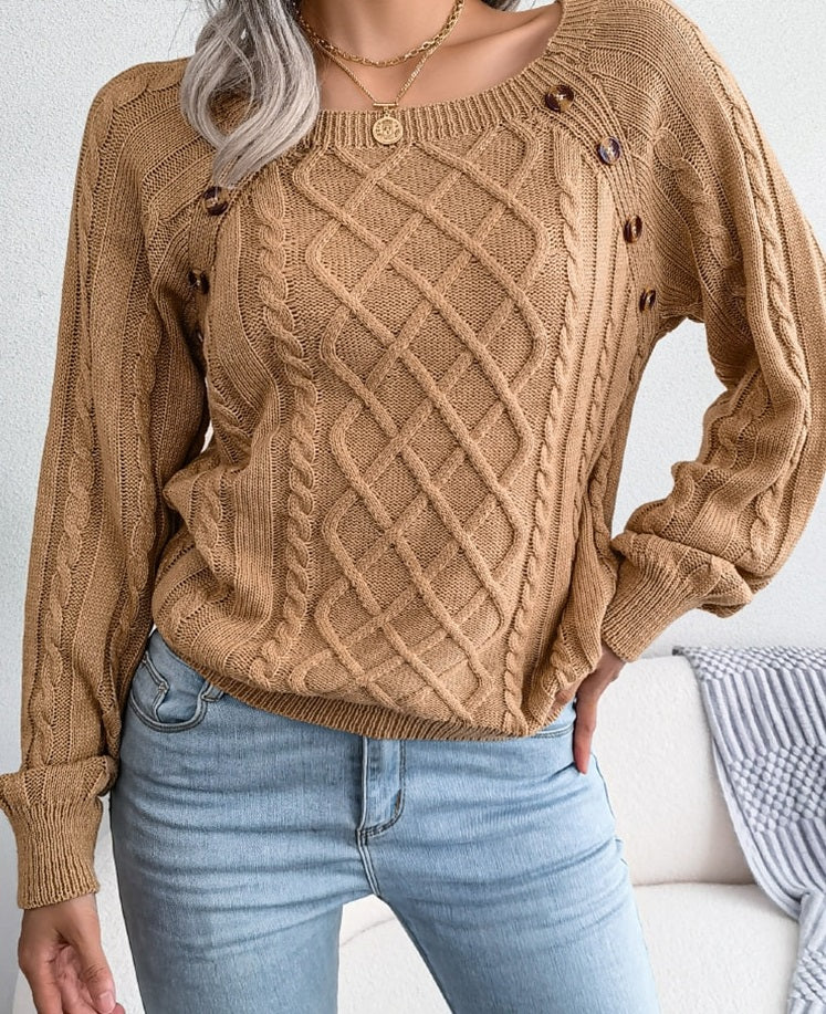 Stylish ladies diamond knit sweater with round neck for autumn and winter. 3