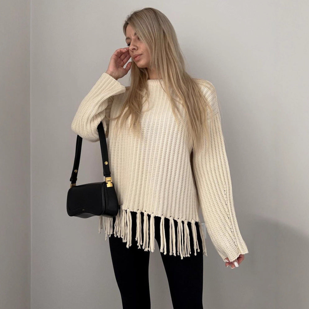 Ladies knitted sweater with fringe, perfect for stylish comfort. 6