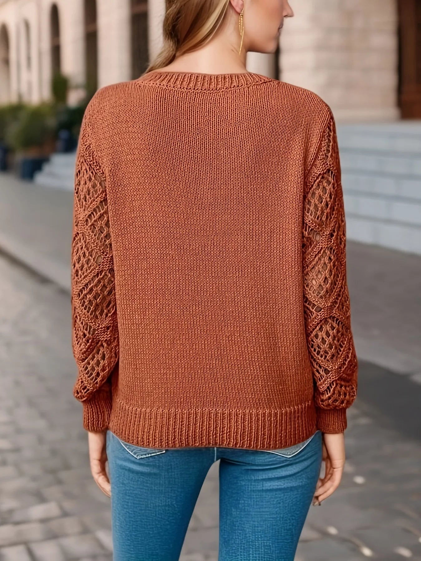Elegant long sleeve V-neck sweater for women in various colors. 7