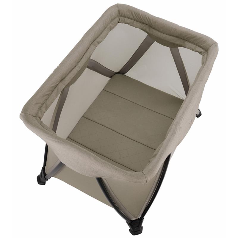 Portable Playard Beige with Zip-Off Bassinet 2