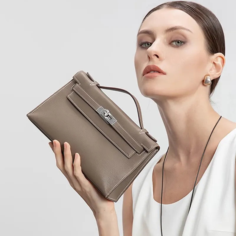 Chic Seraphina mini bag in Swift Genuine Leather 5