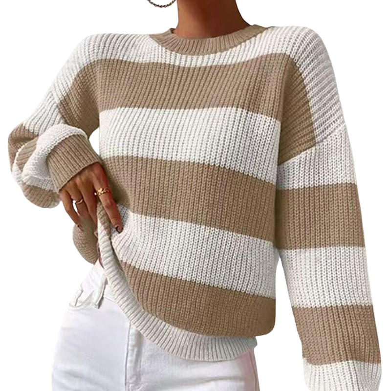 Comfortable striped women's sweater with round neck.