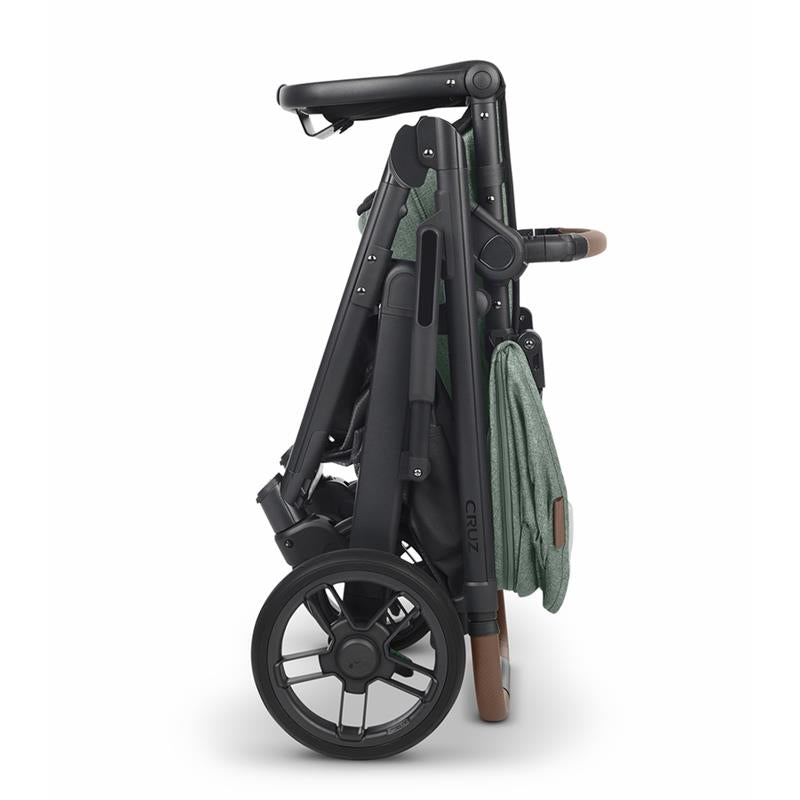Compact Stroller Green with Reversible Seat and Storage 2