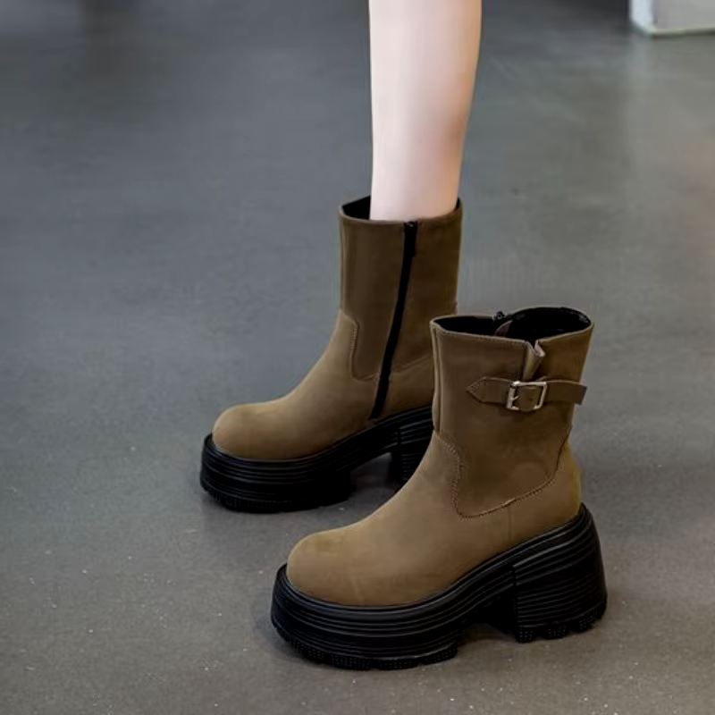 Minimalist Luxe Ankle Boots Amsterdam Style