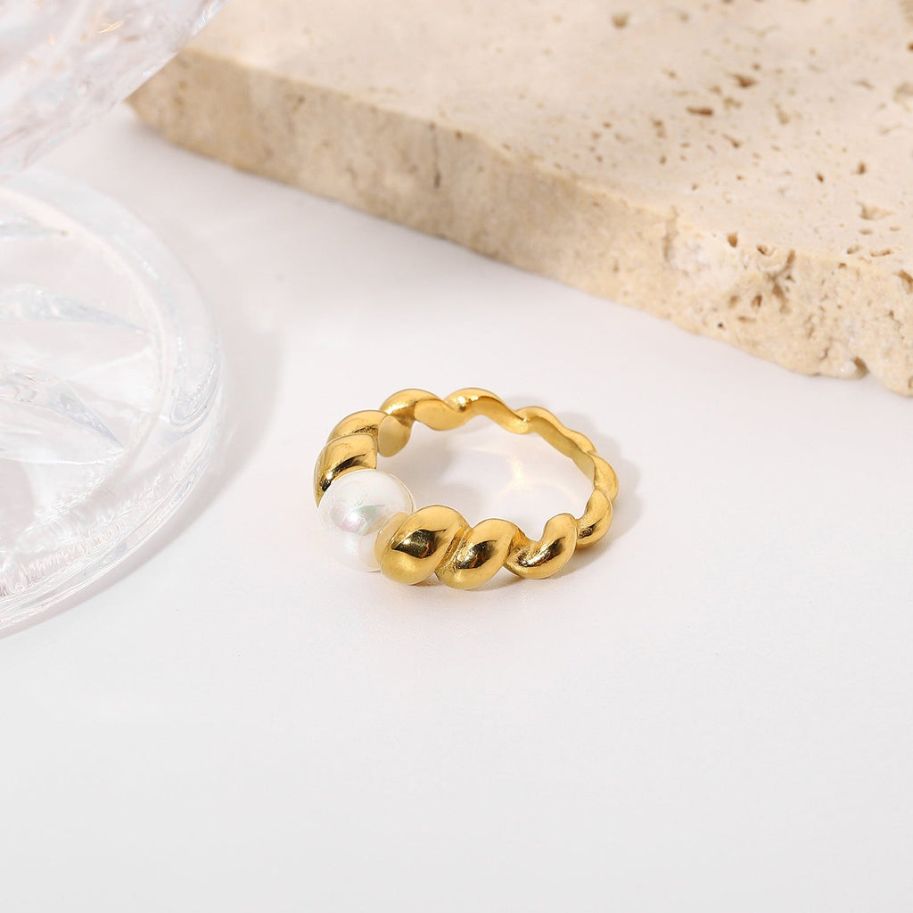 Oceana Pearl Ring Winsleyco