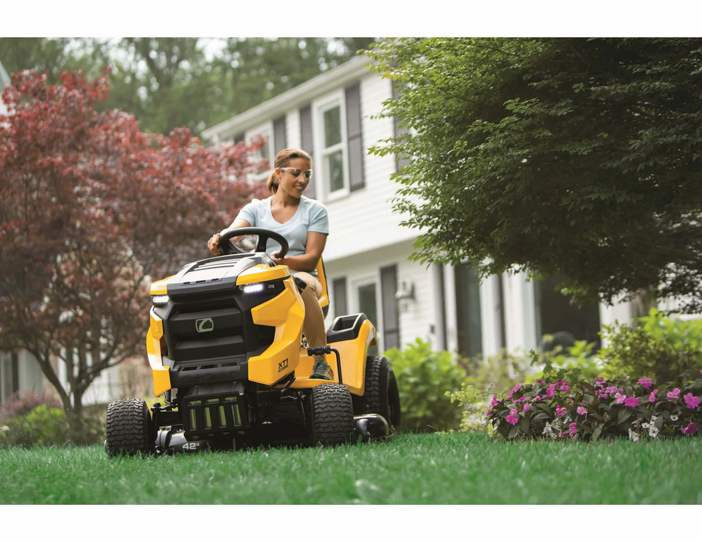 Cub Cadet XT1 LT42 IntelliPower Lawn Tractor Amsterdam Style