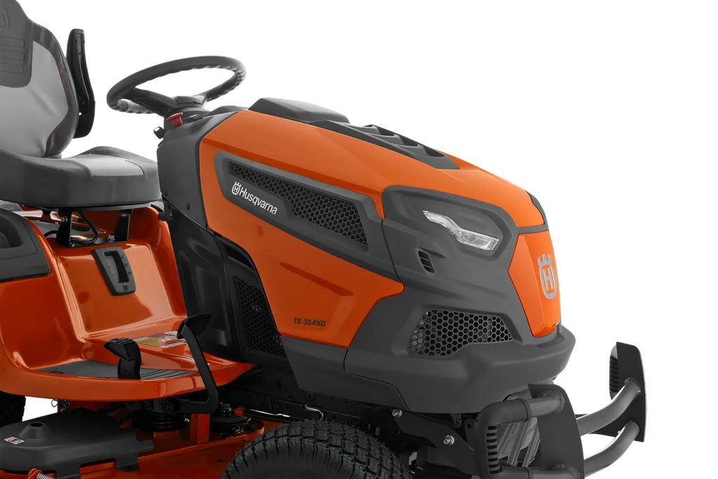 Husqvarna TS 348XD Lawn Tractor Amsterdam Style